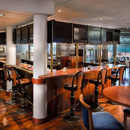 Western Seminarius 3*