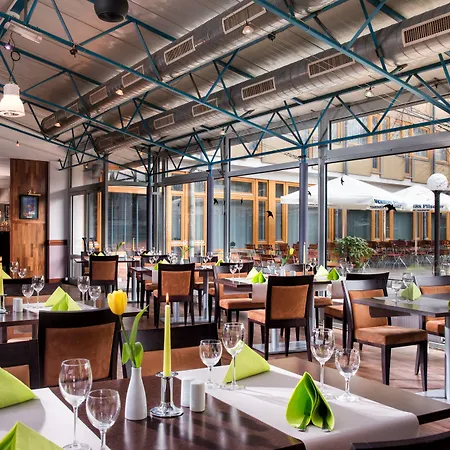 Western Seminarius 3* Brunswick